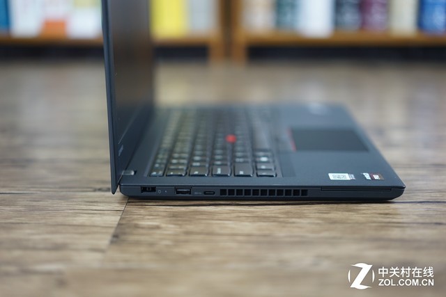 ThinkPad A475 