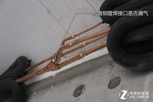 仔细检查铜管焊接口是否漏气③检查冷媒量是否充足,不足时及时添加.