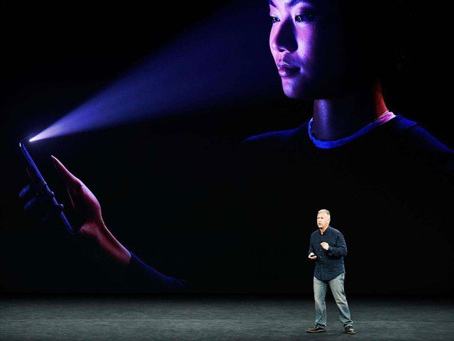 裡iPhoneFaceIDΪģع 