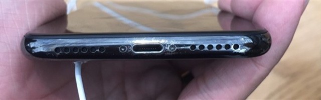 Fruit powder spit iPhone X, these points will not be changed directly to remove powder.