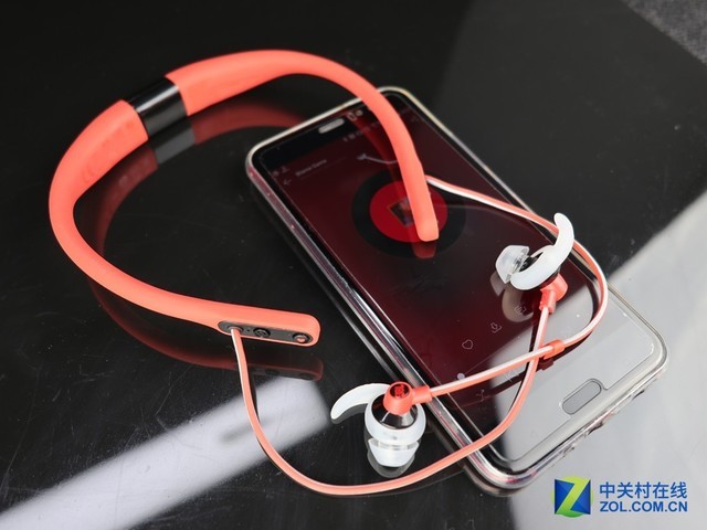 һλ˶ѡJBL ReflectFit 