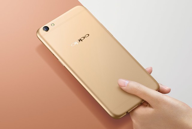 单反级双核对焦oppor9s天猫818抢购中