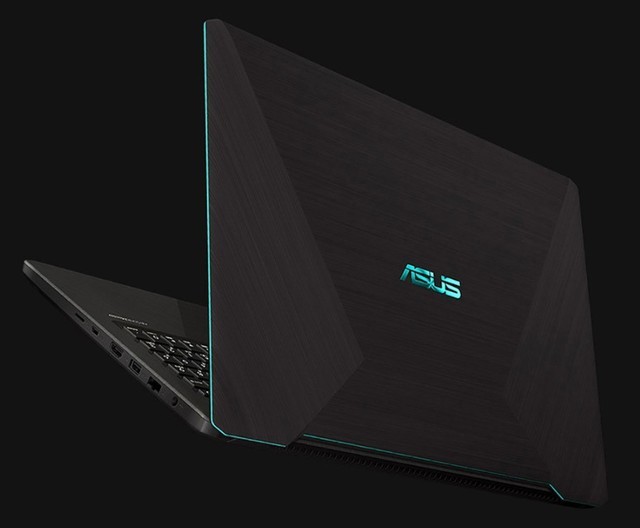 有型有料 华硕顽石热血版YX570ZD玩转挑战