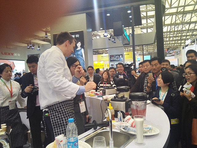 VitamixЯƷS55ϺAWEҵչ 