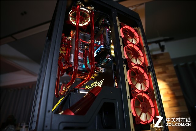 致敬斯塔克工业 炫赏钢铁侠MOD主机
