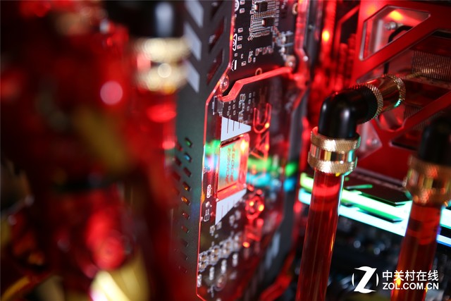 致敬斯塔克工业 炫赏钢铁侠MOD主机