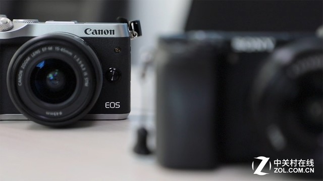 ѡ˭ EOS M6 VS A6300 