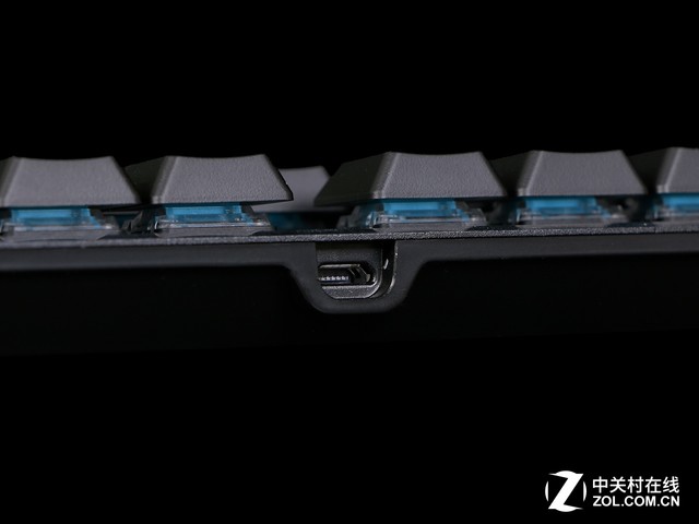 ˫ģ EK820 