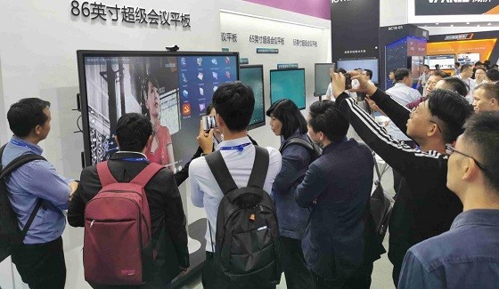 ���OLED��ƽ�������86���� ֧�ִ�����д 