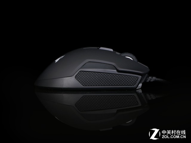 ģ黯 GLAIVE RGB 