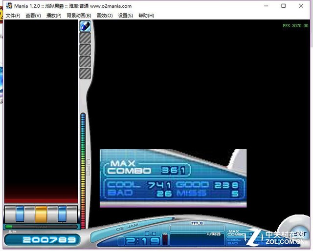 ˫ģ EK820 