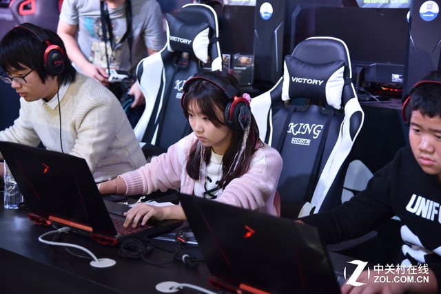 机械革命品牌闪耀厦门国际酷玩娱乐节