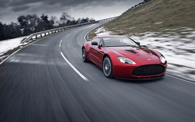λĳ  ˹  V12 ZAGATO