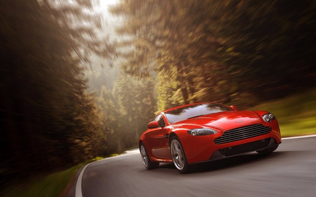 λĳ  ˹  V12 ZAGATO
