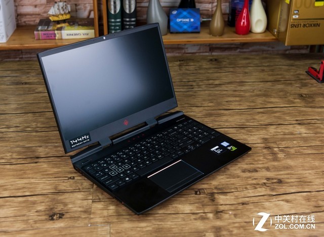 暗影精灵4无论在总分还是在图形分上都超越了大多数gtx1060 同显卡的7