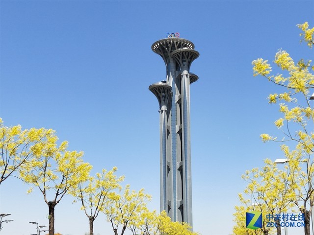 OPPO R15�ξ���˴󳡾�����ʤ��iPhoneX�������� 