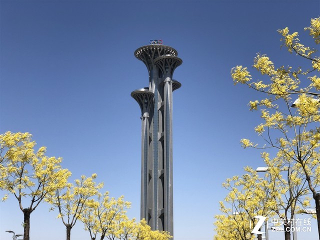 OPPO R15�ξ���˴󳡾�����ʤ��iPhoneX�������� 