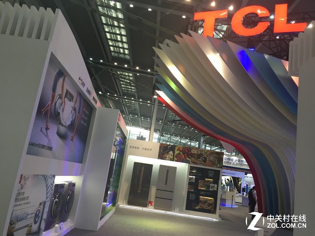 TCL 