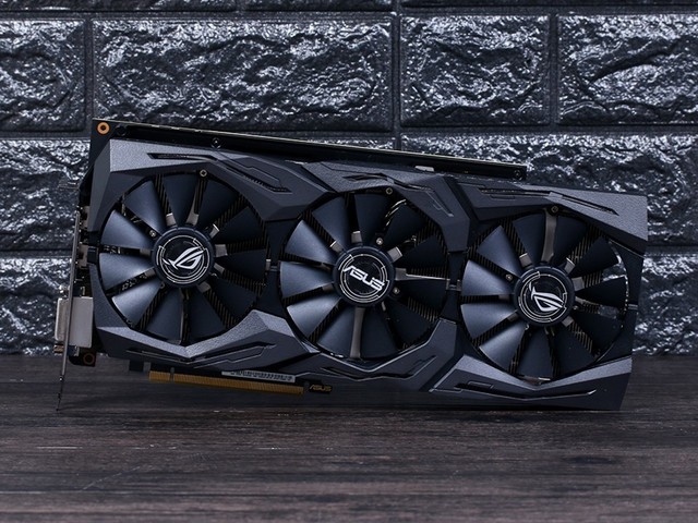 ׿ǹ ROG STRIX RX VEGA 64 