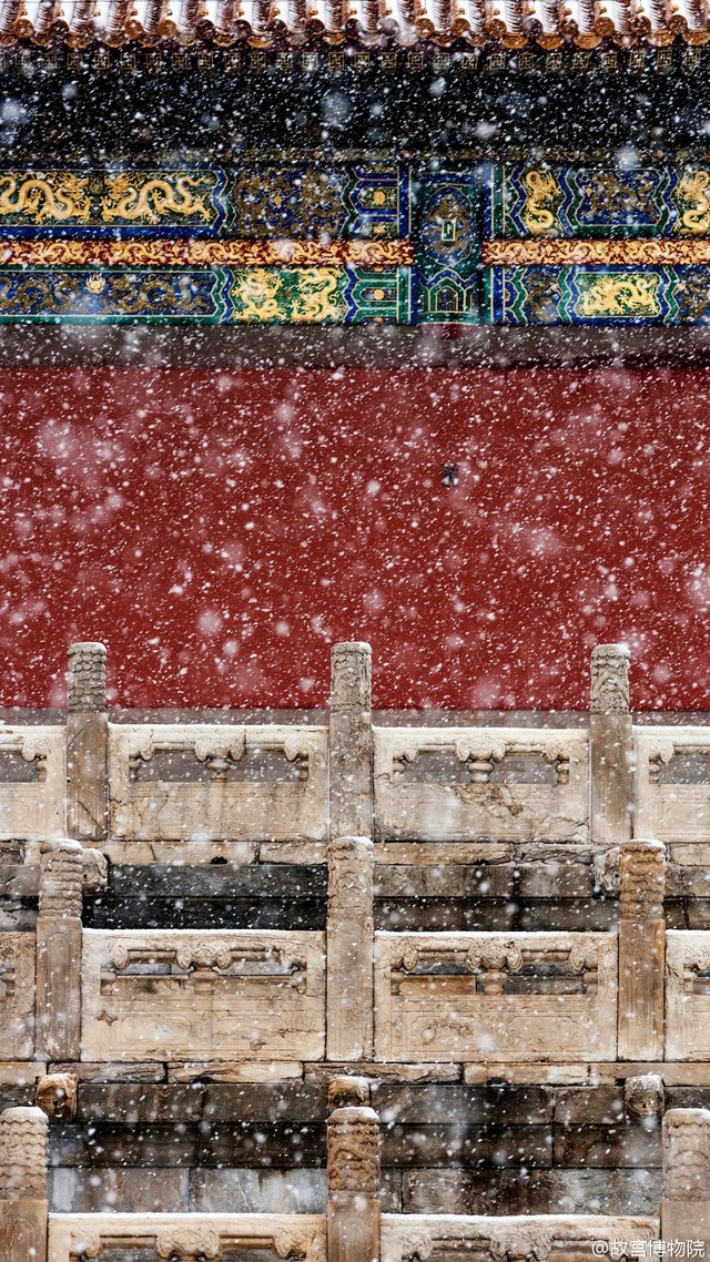 作为一个出生在北京更北地方的人,每年冬天在帝都最期待的便是雪景了.