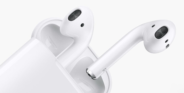 AirPods��ˤ��ˮ���� ���ս���������� 