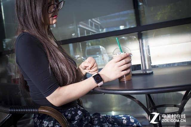 脱离手机大势所趋 Apple Watch 3评测