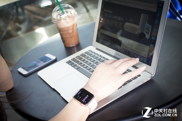 脱离手机大势所趋 Apple Watch 3评测
