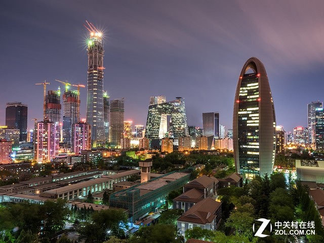 ���ؿ��鿴���� ��ʿGFX 50S�������� 