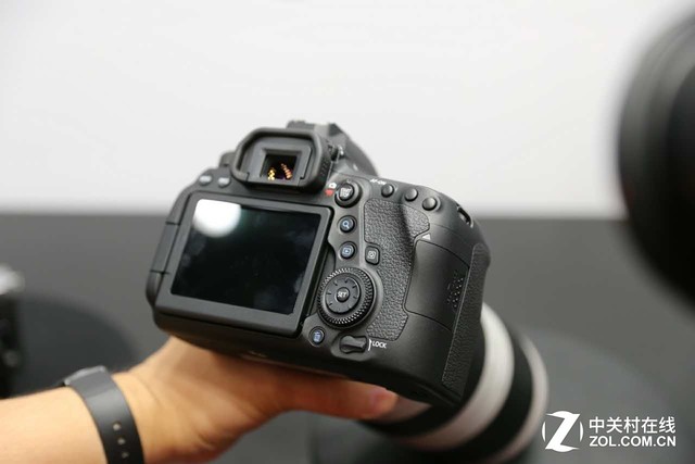 ڵȵ㣡6D II/200Dֳ 