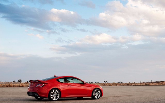ʽܱ ִGenesis Coupe