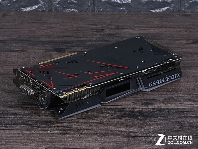  iGame GTX1070Ti Vulcan X 