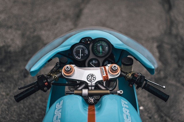 һ˧:GulfDream Ducati748