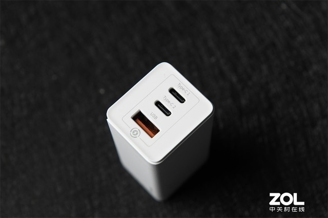支持全快充协议 倍思2C1A 65W充电器评测 