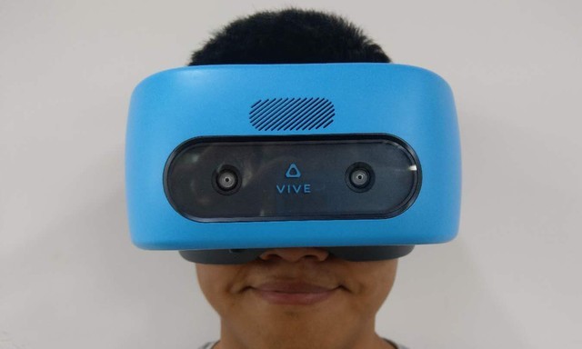  HTC VIVE Focus ͷҾǰ 