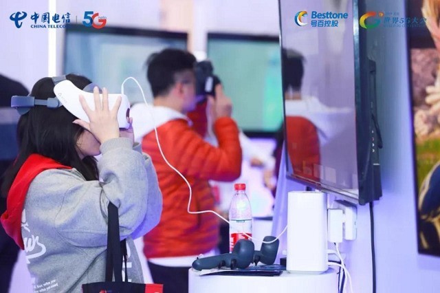 VR+4K������ֱ�������������𺳵��Ӿ����� 