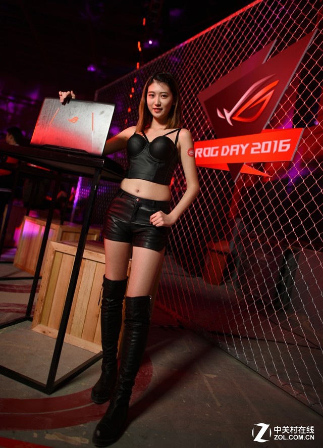 ��רҵ�羺�����ڴ�ſ ROG Day�����صĳ�Խ���� 