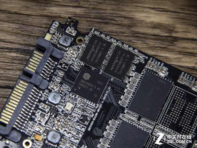 MLCӳ֣߲ʺBOOST 1TB SSD 