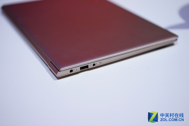  Targeting young white-collar workers, Lenovo's small new Air 13, quick on-site review 