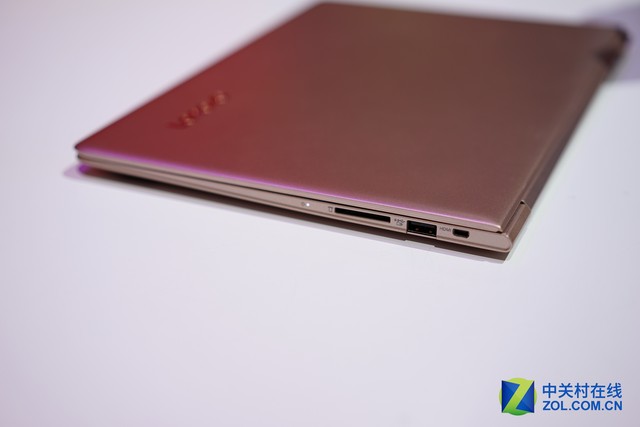  Targeting young white-collar workers, Lenovo's small new Air 13, quick on-site review 