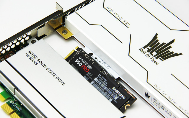 ۷Ծ Intel//ӰNVMe SSD 