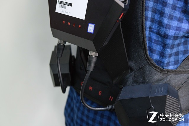 背包式VR电脑 惠普OMEN X Compact评测