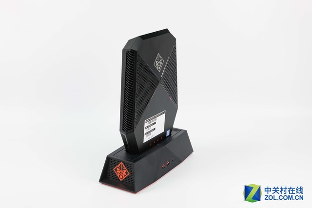 背包式VR电脑 惠普OMEN X Compact评测