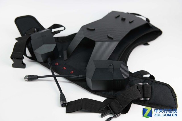 背包式VR电脑 惠普OMEN X Compact评测