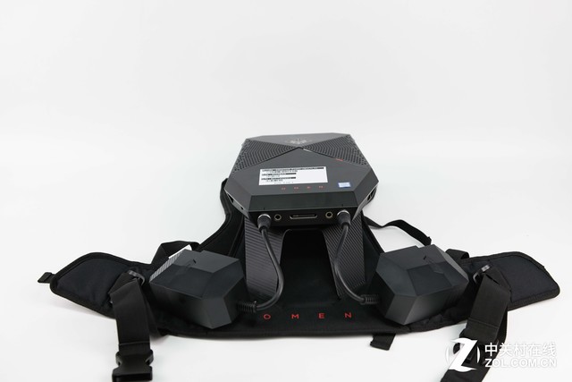 背包式VR电脑 惠普OMEN X Compact评测