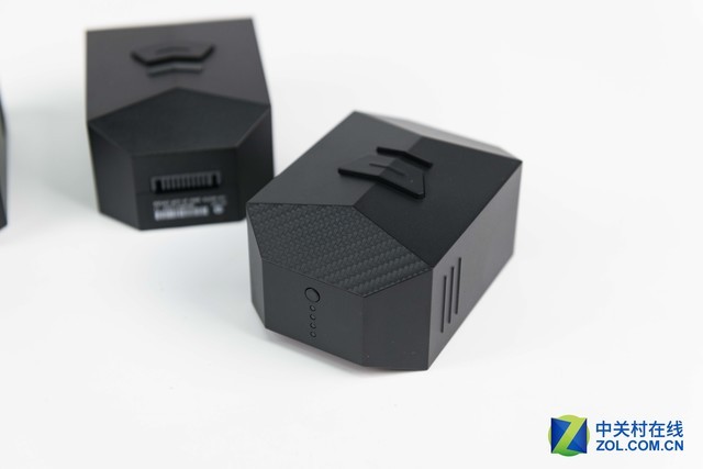 背包式VR电脑 惠普OMEN X Compact评测