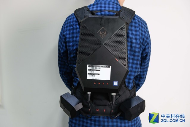 背包式VR电脑 惠普OMEN X Compact评测