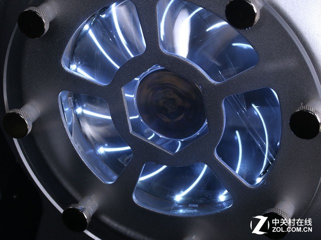 哪吒风火轮 浦科特水冷MOD主机鉴赏