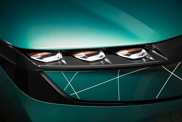 30����2019������ BYTON Concept�����ͼ