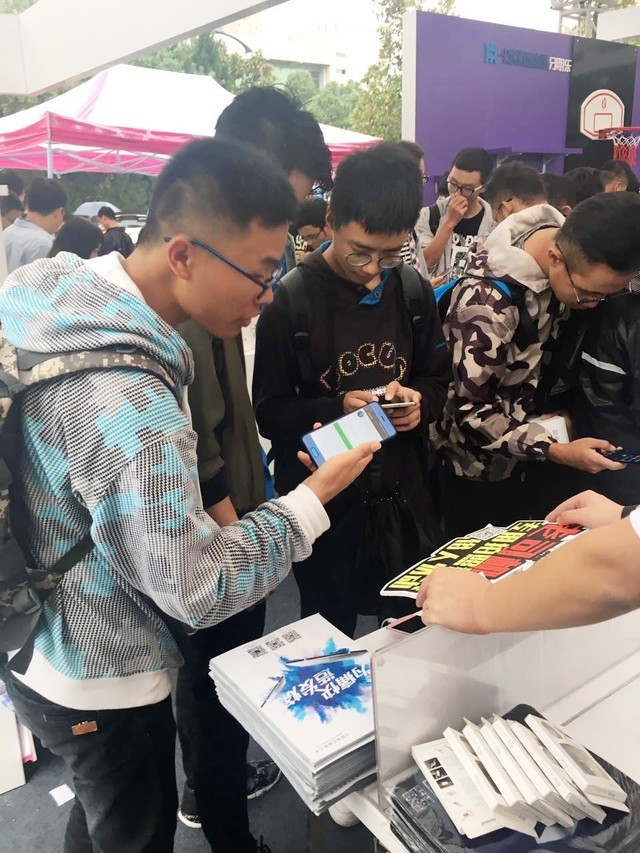 ��еʦ��УѲչ�������Ȥ�� 