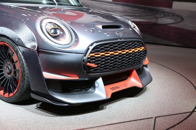 ¾60 MINI JCW GP